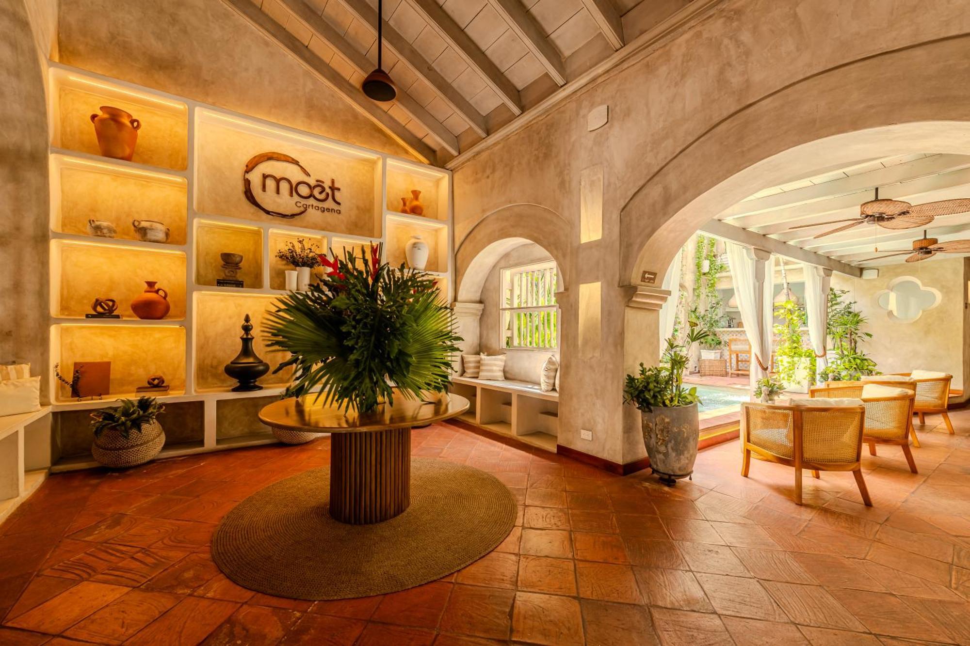 Moet Boutique Adutls Only 4* Cartagena